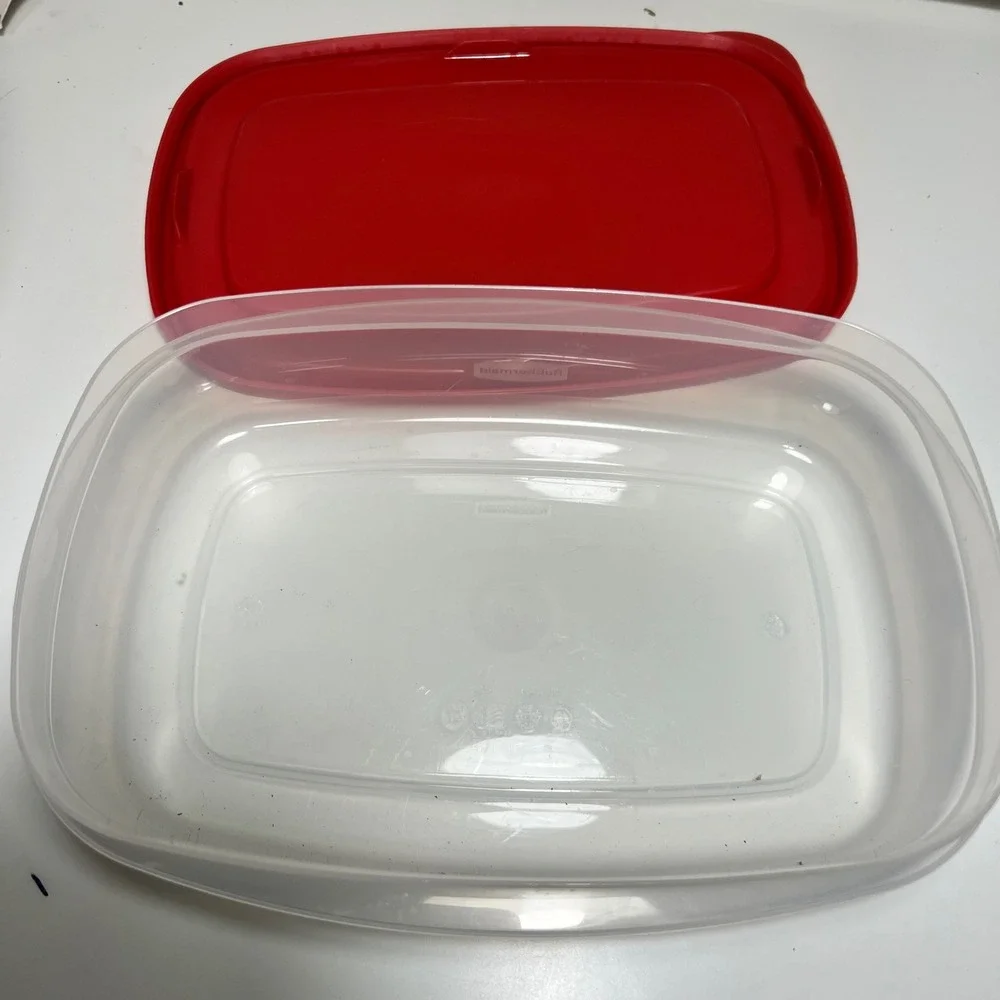 Rubbermaid 8pc Food Storage Container Set Red Easy‎ Find Lids Clear Plastic